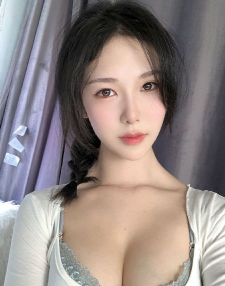 好莱坞明星宝贝的电影免费观看_国产剧免费播放