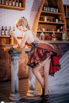 美女脱去内衣露出胸软件_国产剧动漫在线观看