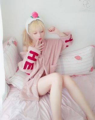 亚洲依依成人_蓝光电视剧在线观看